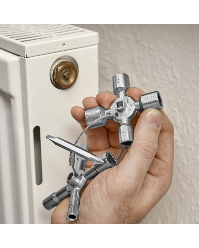 Llave para tableros eléctricos en cruz y sistemas de paso estándar 10 perfiles