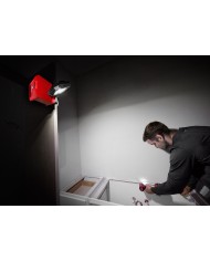 Linterna de búsqueda cabeza giratoria 1250 lumenes a 650m Kit 1 batería, cargador