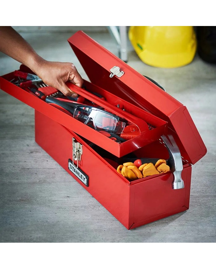 Caja metálica tipo baul con band 19"x7" Stanley
