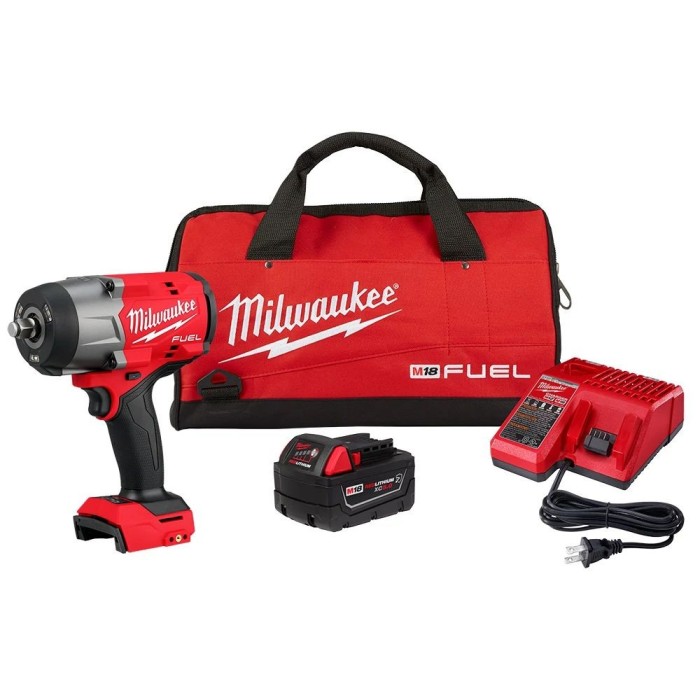 PROMO MILWAUKEE: Kit Pistola de impacto + 1 baterías  XC 5.0 + 1 Cargador GRATIS 1 Batería M18™ FORGE™  XC 8.0