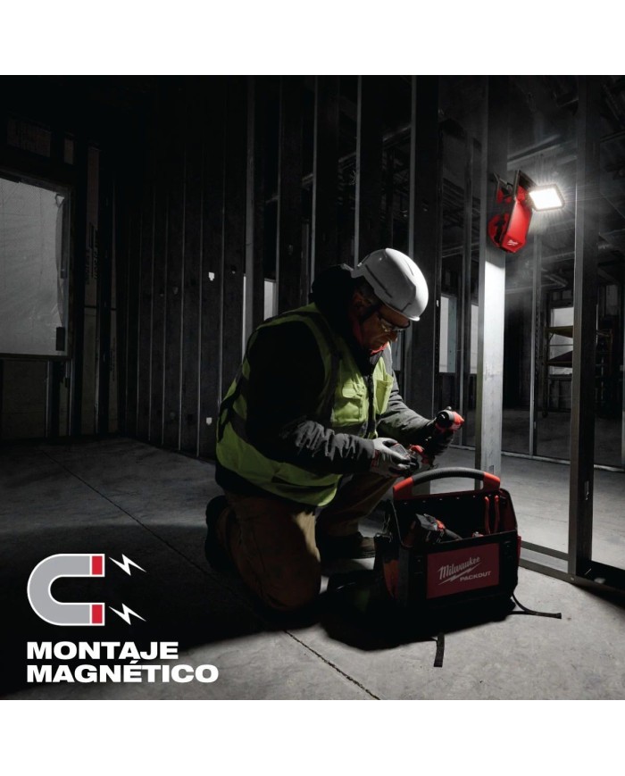 PROMO ABRIL: Linterna Milwaukee magnética tipo pinza M18™ ROVER™ (2358-20) 1500 lumens GRATIS: Batería M18™ FORGE™ XC 8.0 AMP