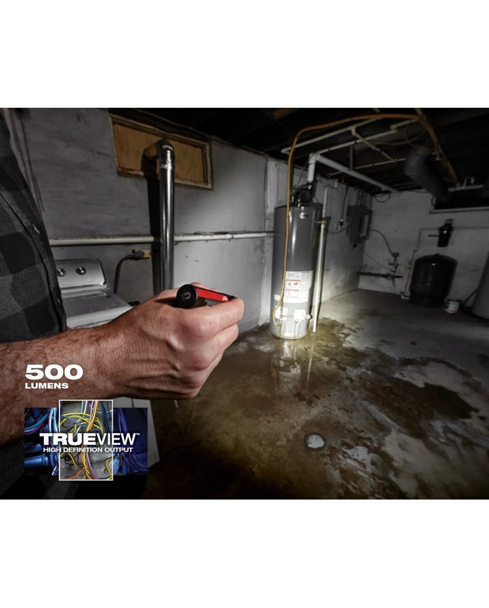 PROMO MILWAUKEE: Linterna de mano USB recargable Milwaukee 500 lúmenes (2011R)